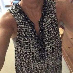 Cute black and white elephant pattern dress!